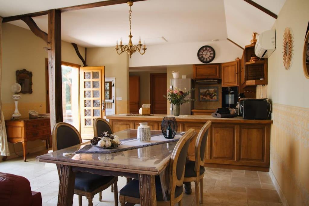 Sentier Du Clos Apartment *